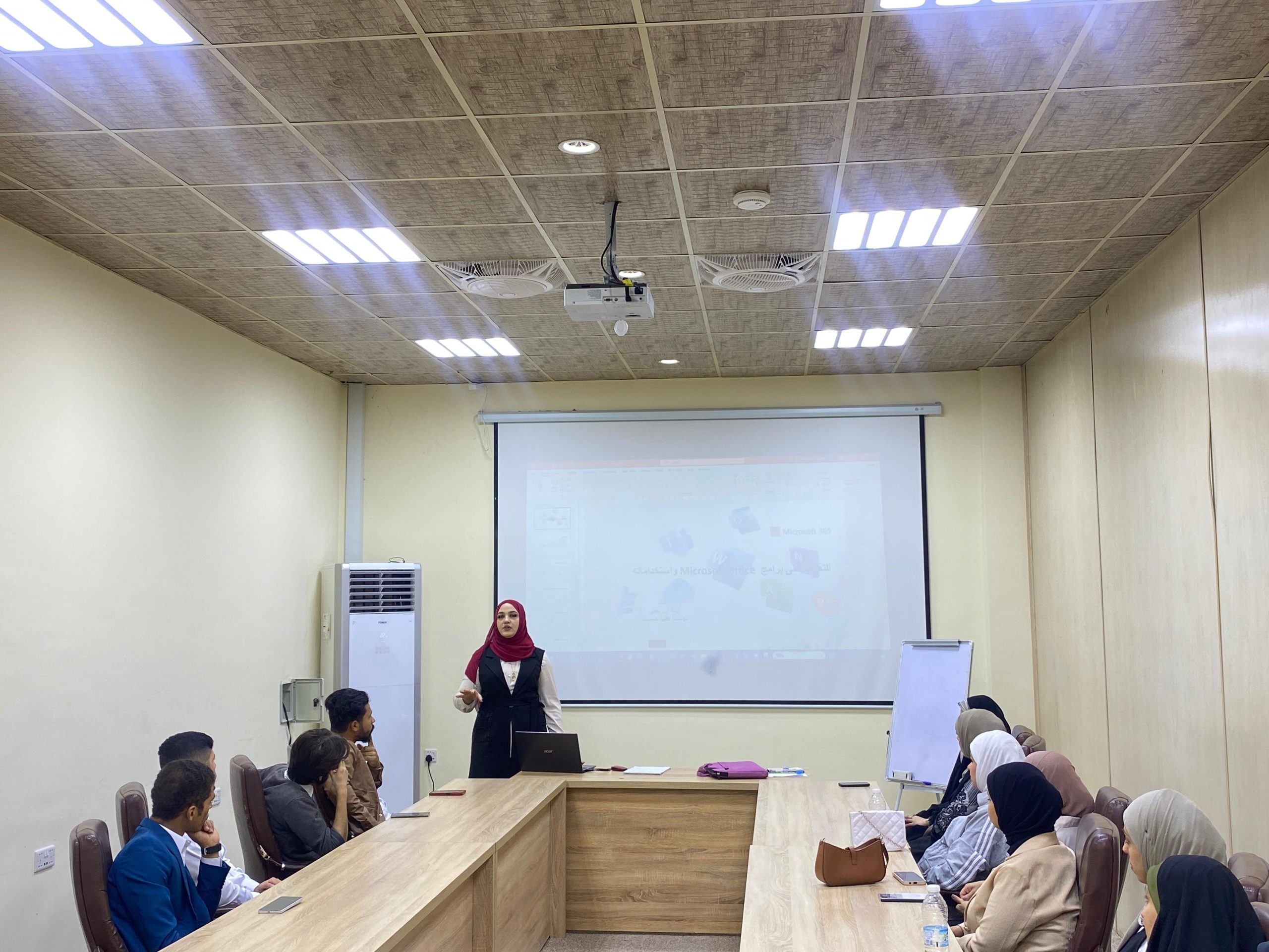 Stu Programs a development workshop on methods of using programs for Microsoft ...