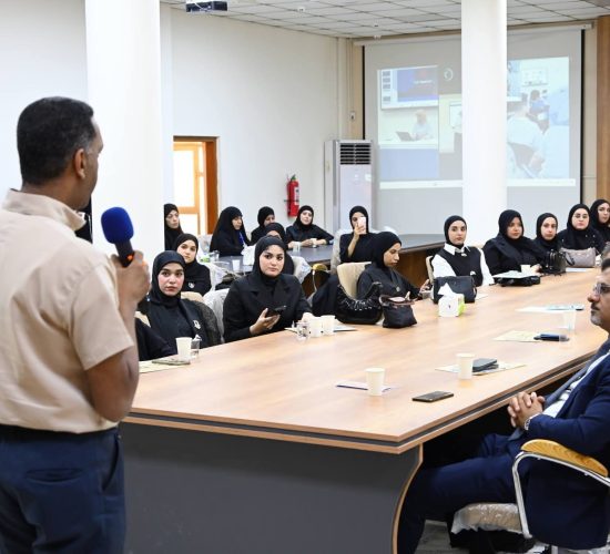 حفل اختتام المخيم الصيفي في المركز الحاسبة الالكترونية بالجامعة التقنية الجنوبية